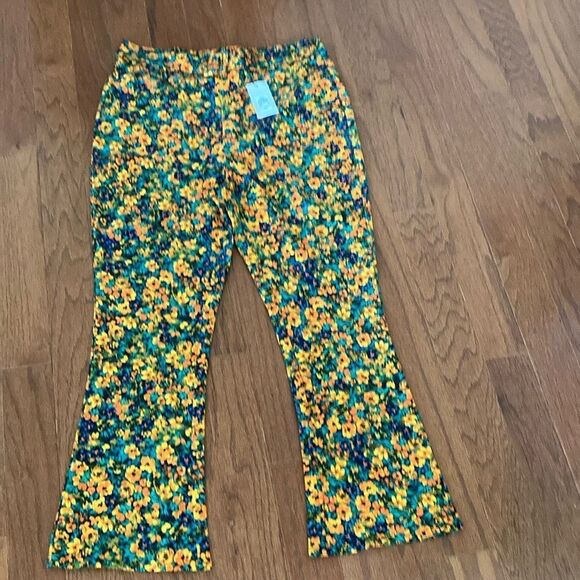 NWT Cute Faux Belt 12 Blue Stretch Floral Side Zipper Flared Leg Pants - Picture 1 of 11